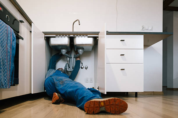Professional Leak Detection technician working in Christiansburg, VA